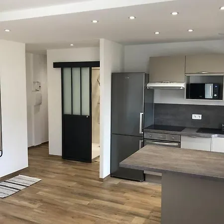 Apartment Spacieux Entierement Renove Ajaccio (Corsica)