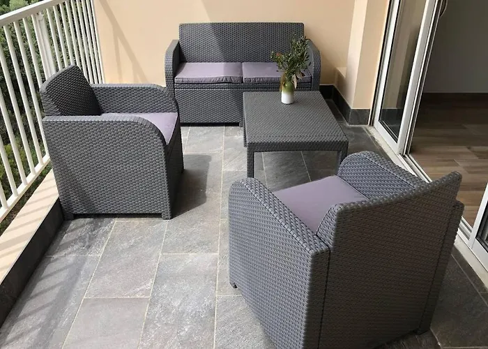 Apartment Spacieux Entierement Renove *